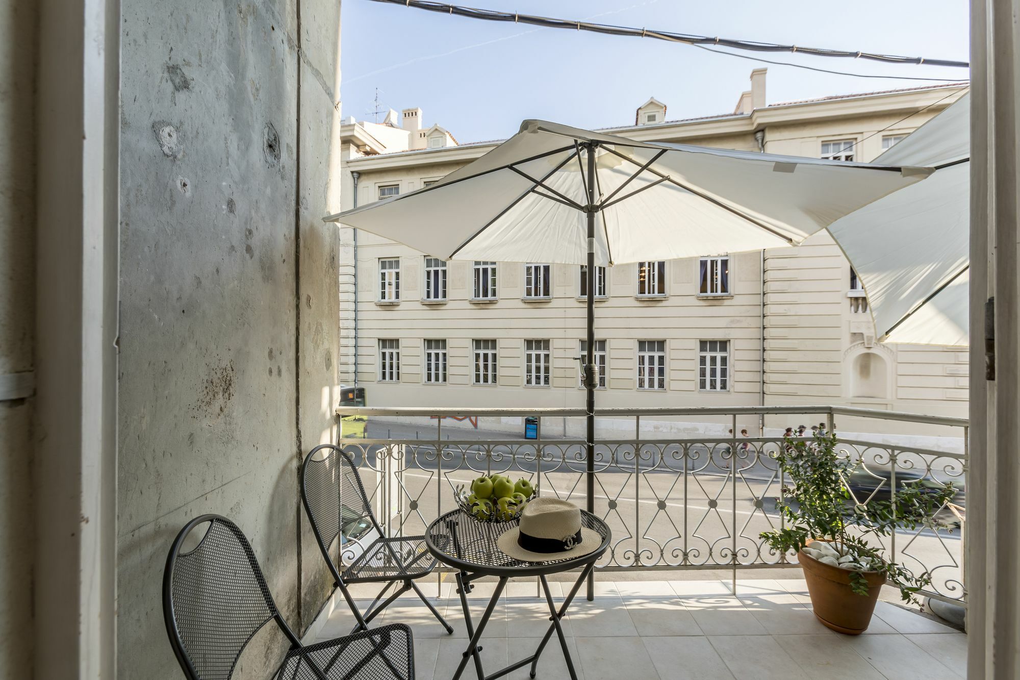 Centro Di Centri Due Hotel Split Bagian luar foto